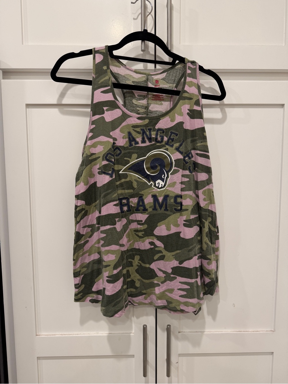 Los Angeles Rams Pink & Olive Camo Tank Top - Team Logo Sleeveless